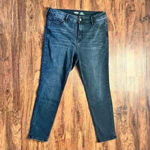 Old Navy Dark Jeans- Size 14 short